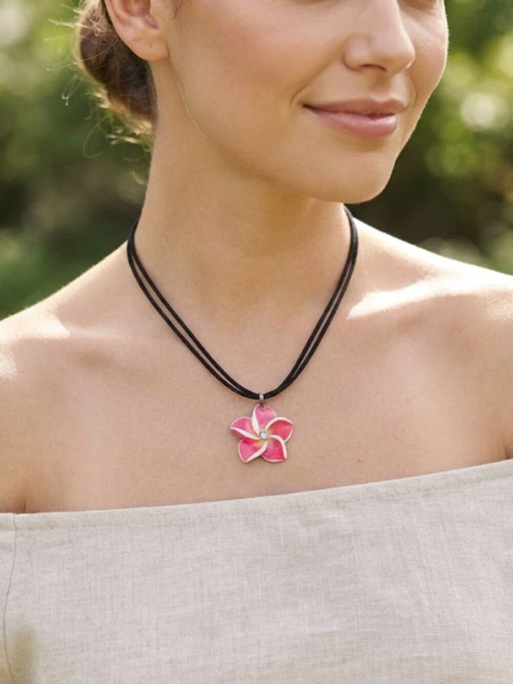 Pink Flower Pendant Necklace‎